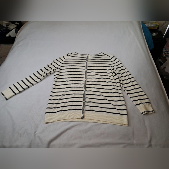 Talbots Sequins “Hello” in Different Languages Stripe Sweater Size X(2X) - Picture 11 of 11